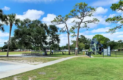 3301 39th Street N St Petersburg FL 33713