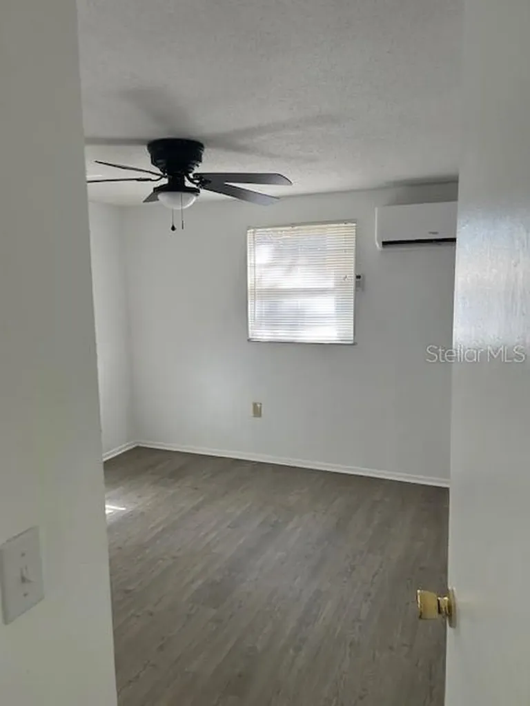 8129 Cass Road Zephyrhills FL 33540