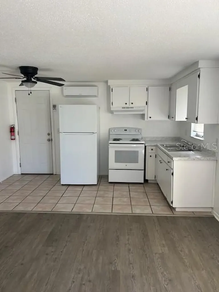 8129 Cass Road Zephyrhills FL 33540