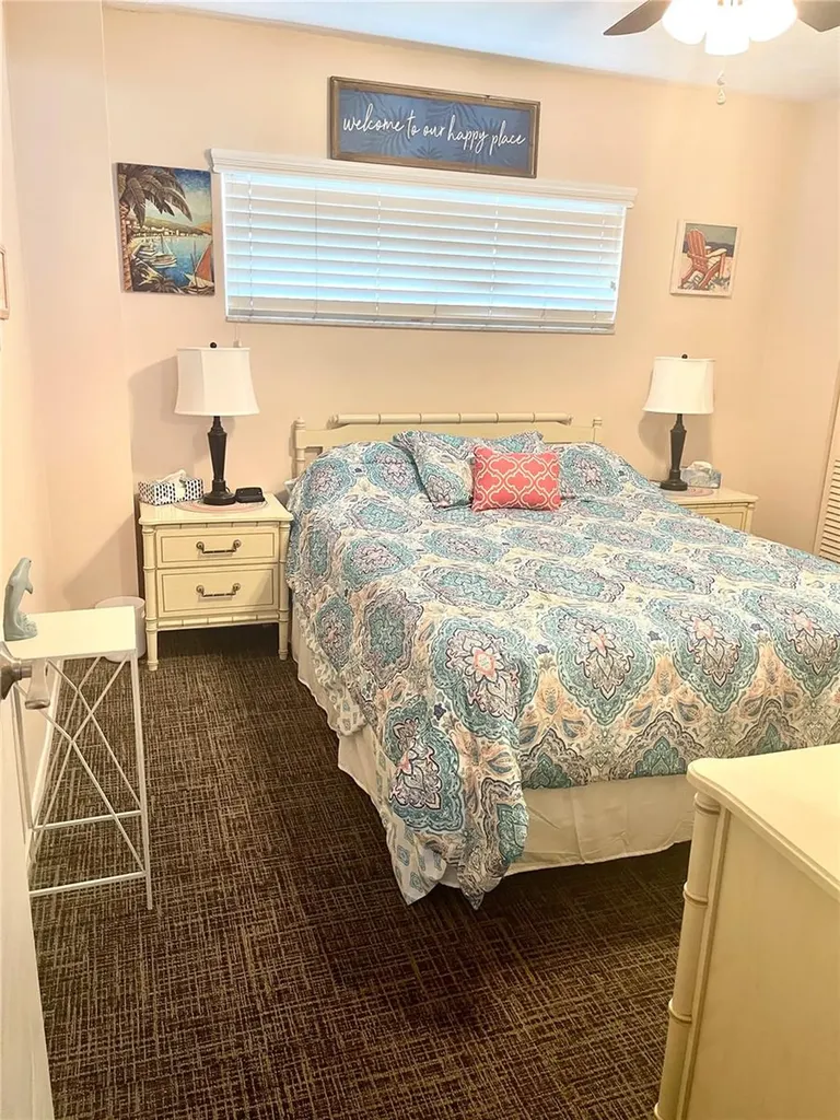 4650 Cove Circle St Petersburg FL 33708
