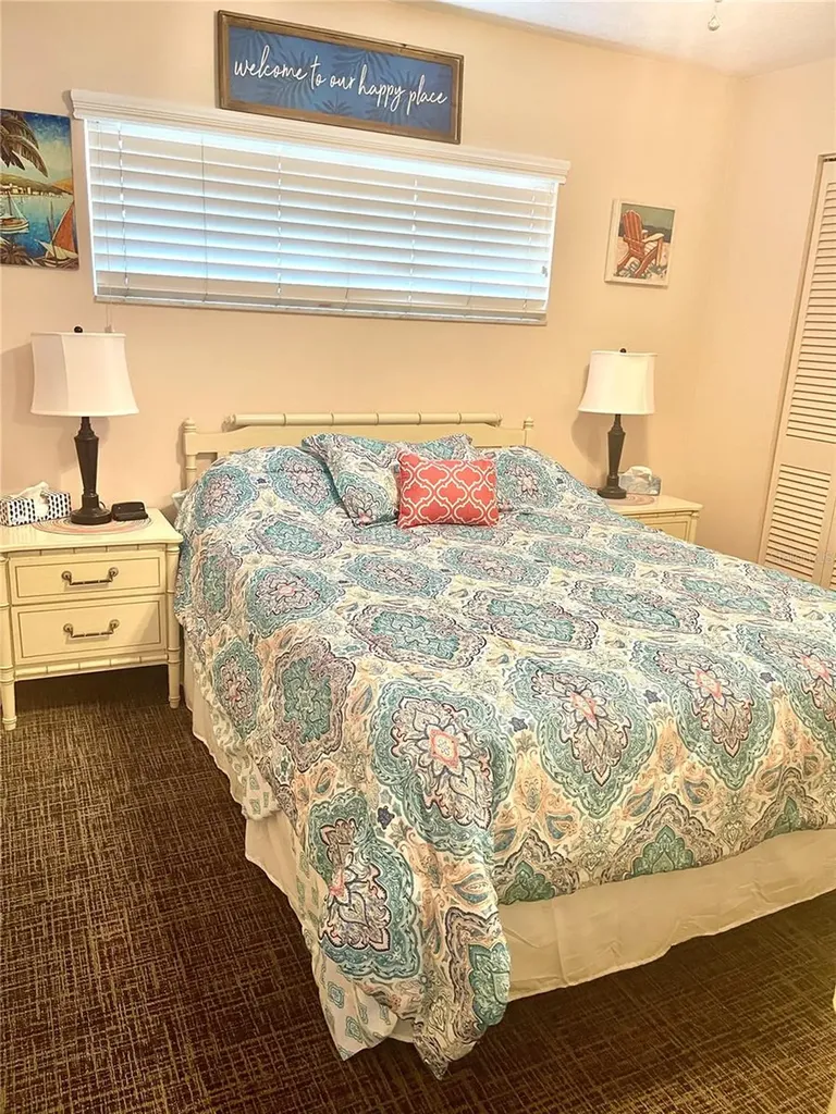 4650 Cove Circle St Petersburg FL 33708