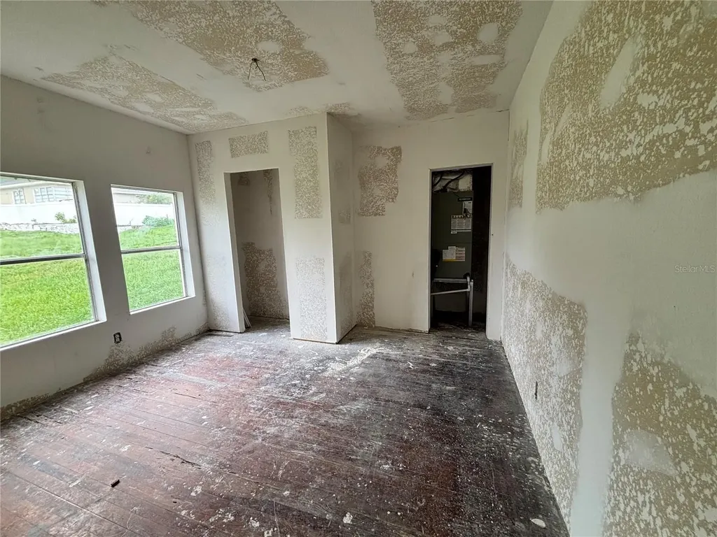 1020 E Main Street Haines City FL 33844