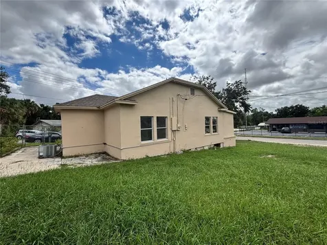 1020 E Main Street Haines City FL 33844