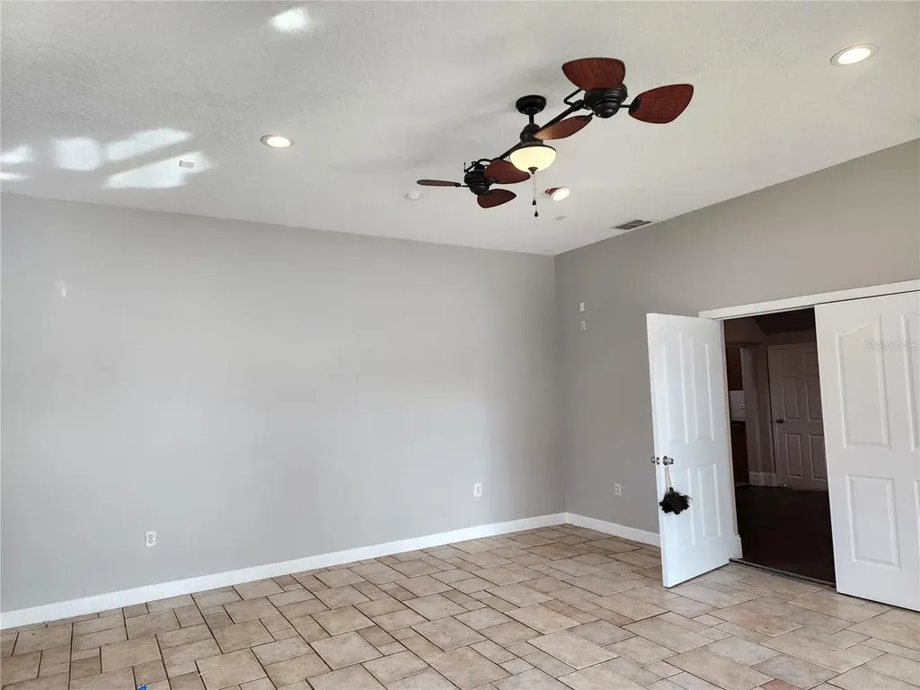 24247 Wolf Branch Road Sorrento FL 32776
