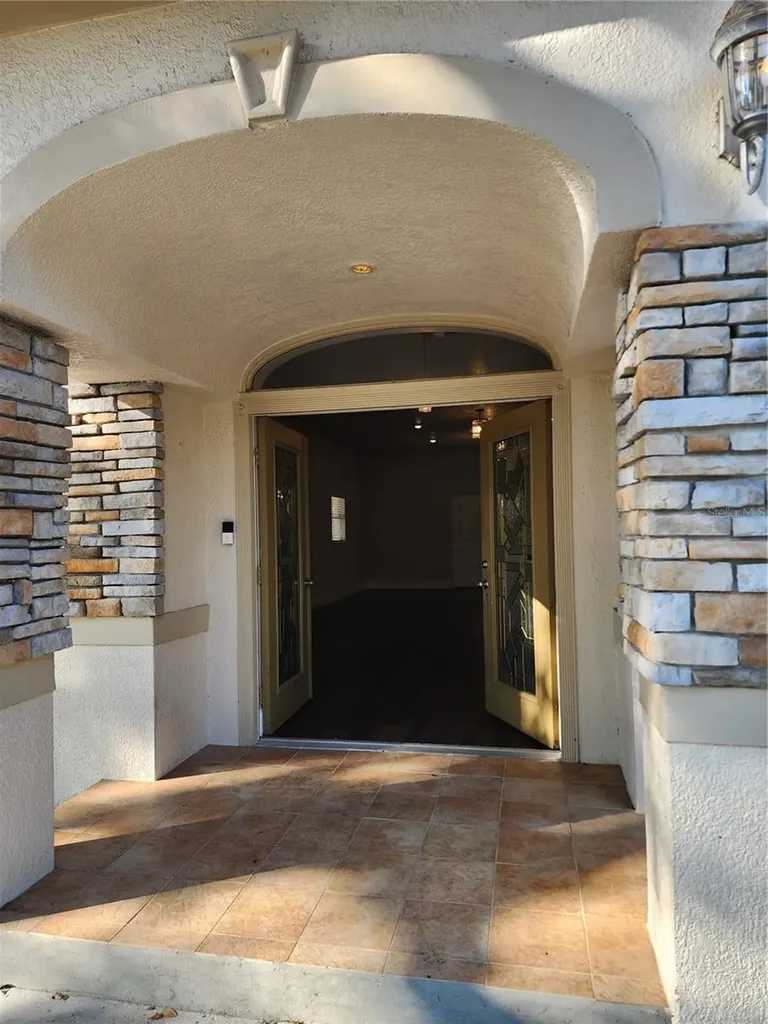 24247 Wolf Branch Road Sorrento FL 32776