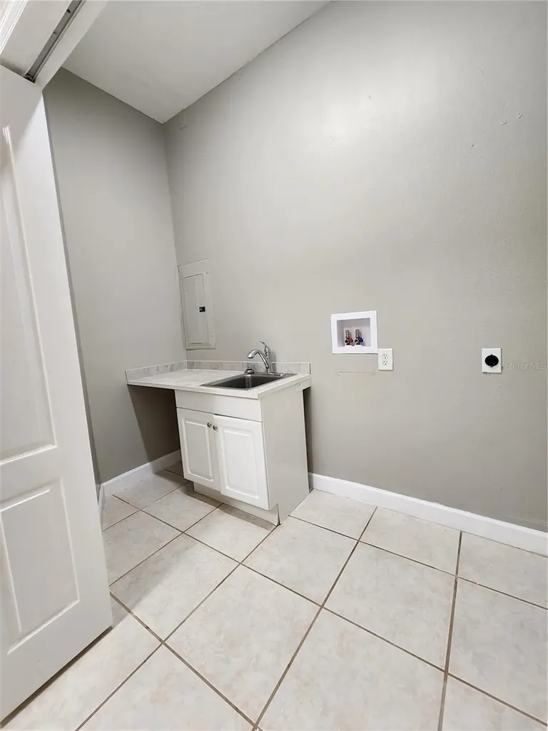 24247 Wolf Branch Road Sorrento FL 32776