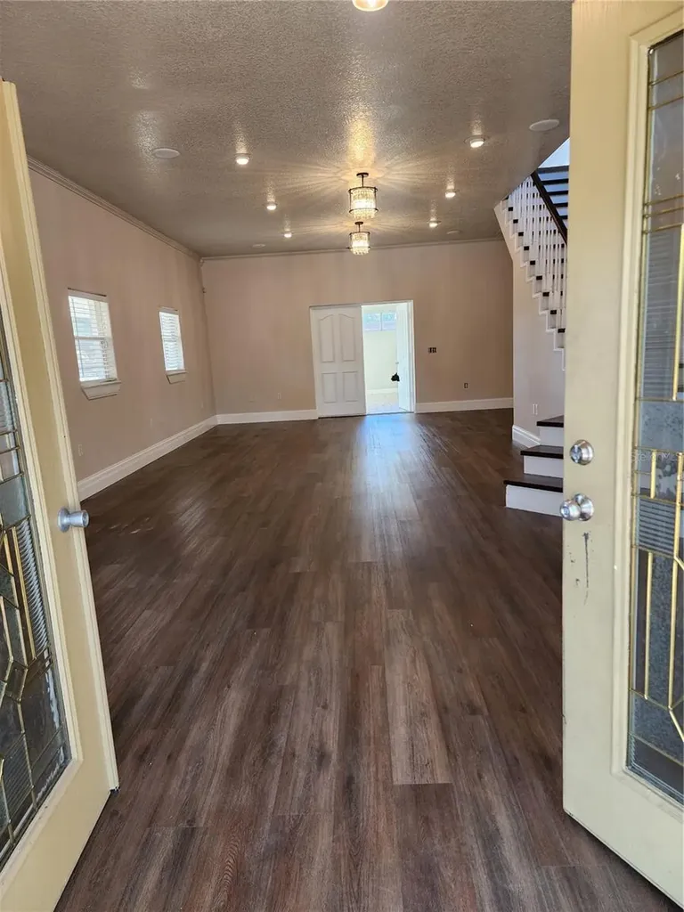 24247 Wolf Branch Road Sorrento FL 32776