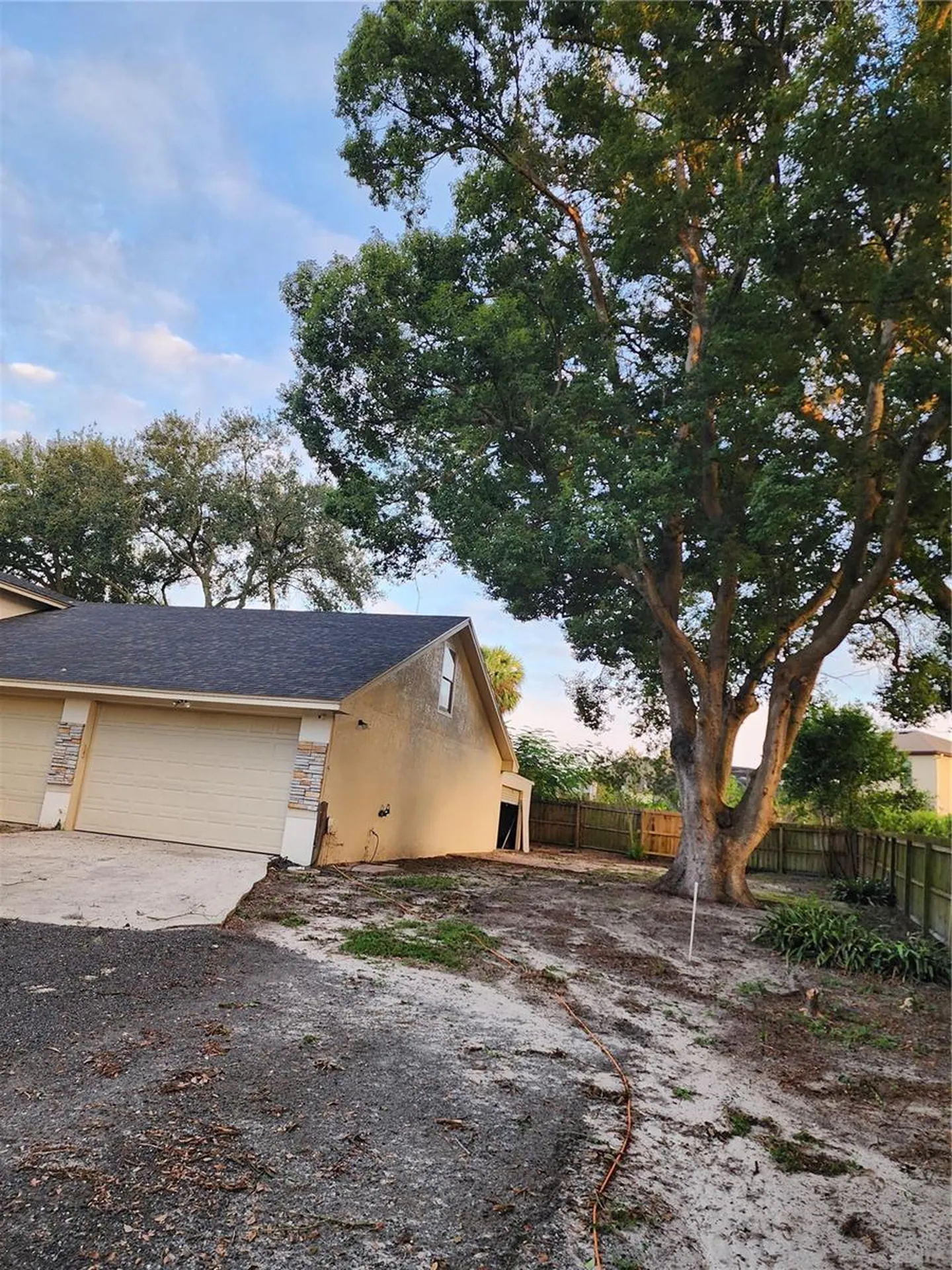 24247 Wolf Branch Road Sorrento FL 32776