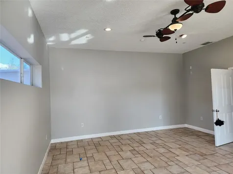 24247 Wolf Branch Road Sorrento FL 32776