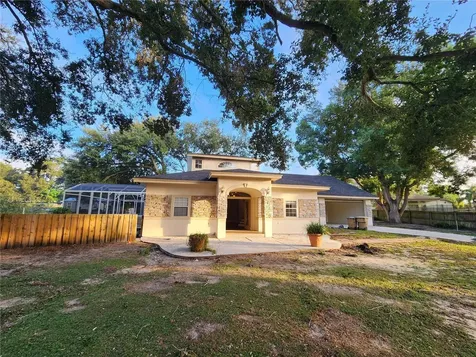 24247 Wolf Branch Road Sorrento FL 32776