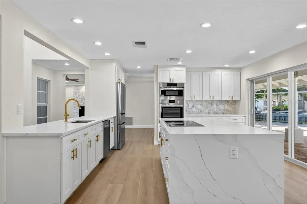 910 Siesta Key Place Sarasota FL 34242