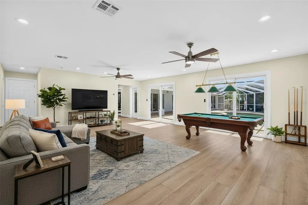 910 Siesta Key Place Sarasota FL 34242