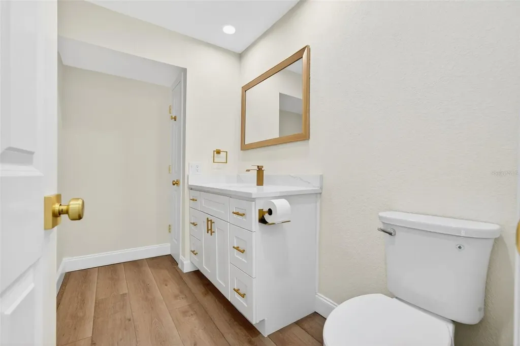 910 Siesta Key Place Sarasota FL 34242