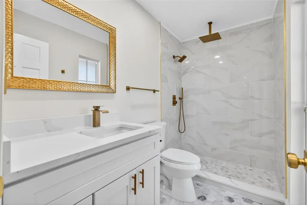 910 Siesta Key Place Sarasota FL 34242