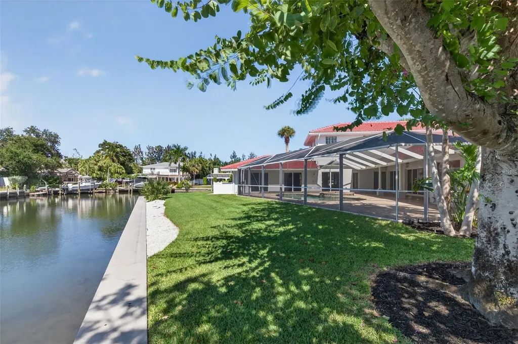910 Siesta Key Place Sarasota FL 34242