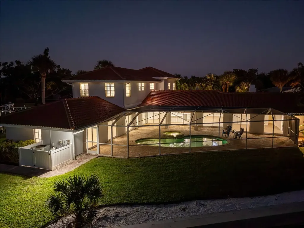 910 Siesta Key Place Sarasota FL 34242