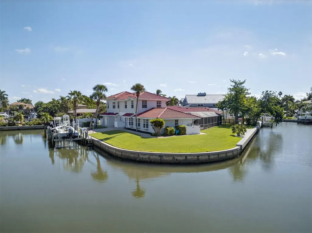 910 Siesta Key Place Sarasota FL 34242