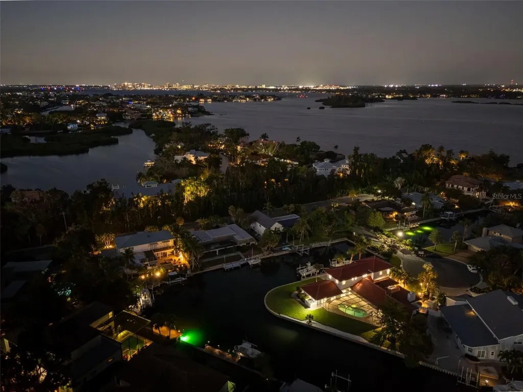 910 Siesta Key Place Sarasota FL 34242