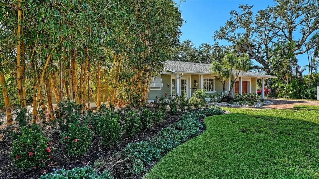 618 Buttonwood Drive Longboat Key FL 34228