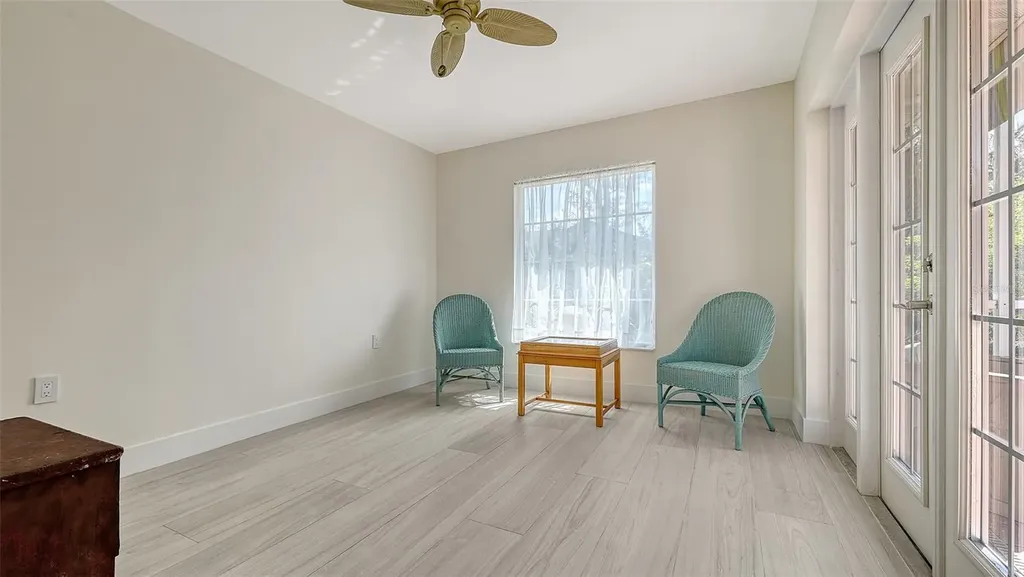 618 Buttonwood Drive Longboat Key FL 34228