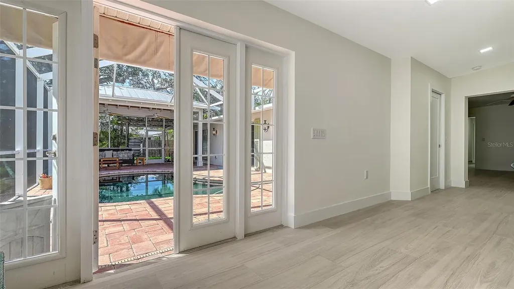 618 Buttonwood Drive Longboat Key FL 34228