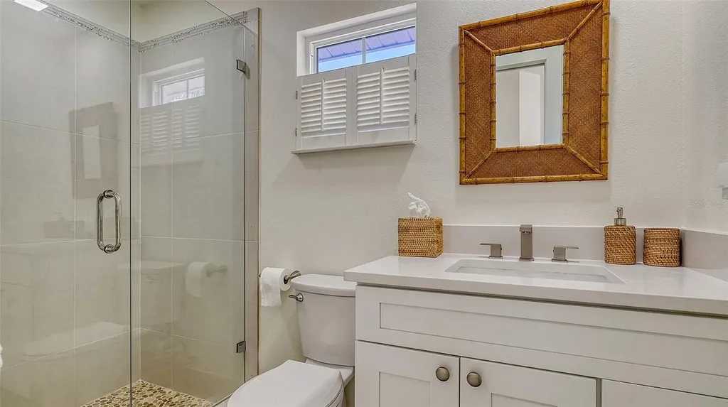 618 Buttonwood Drive Longboat Key FL 34228