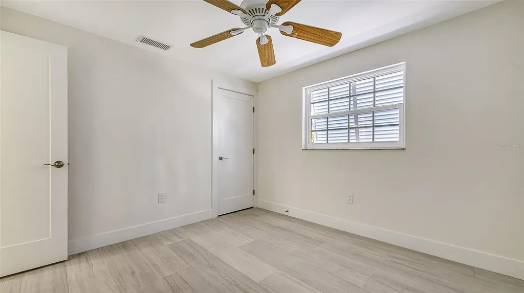 618 Buttonwood Drive Longboat Key FL 34228