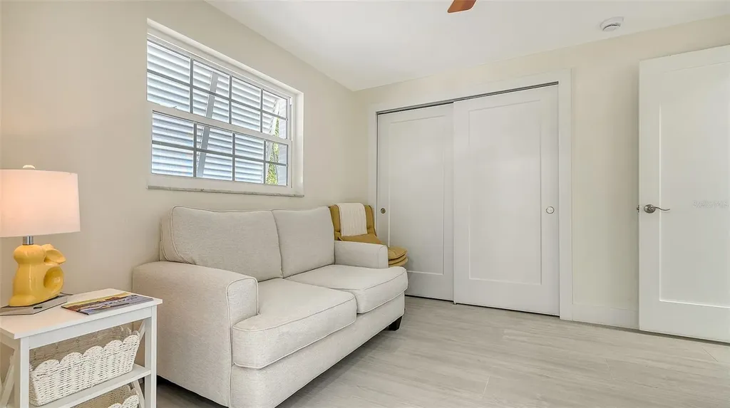 618 Buttonwood Drive Longboat Key FL 34228