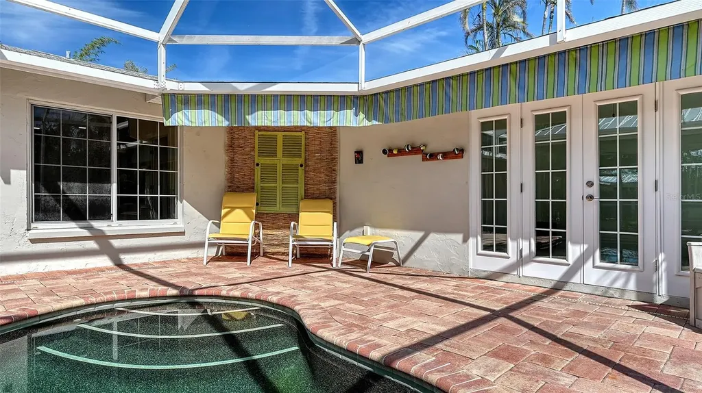 618 Buttonwood Drive Longboat Key FL 34228