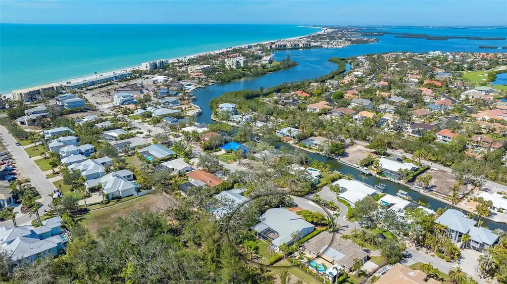 618 Buttonwood Drive Longboat Key FL 34228