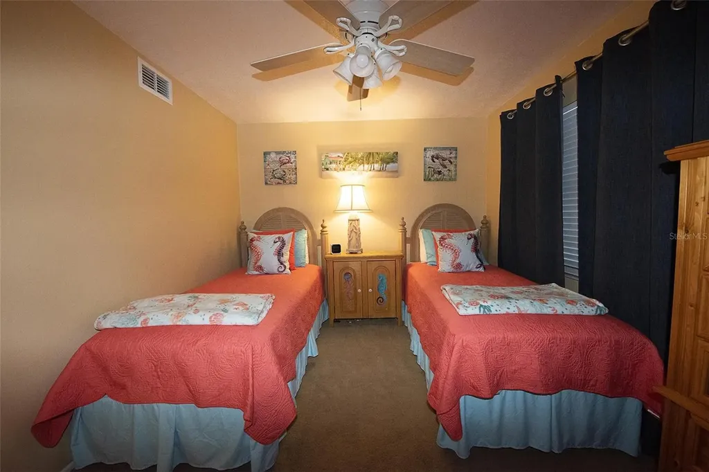 1571 S Atlantic Avenue New Smyrna Beach FL 32169