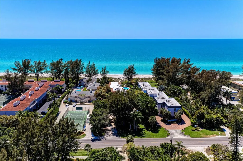 5125 Gulf Of Mexico Drive Longboat Key FL 34228