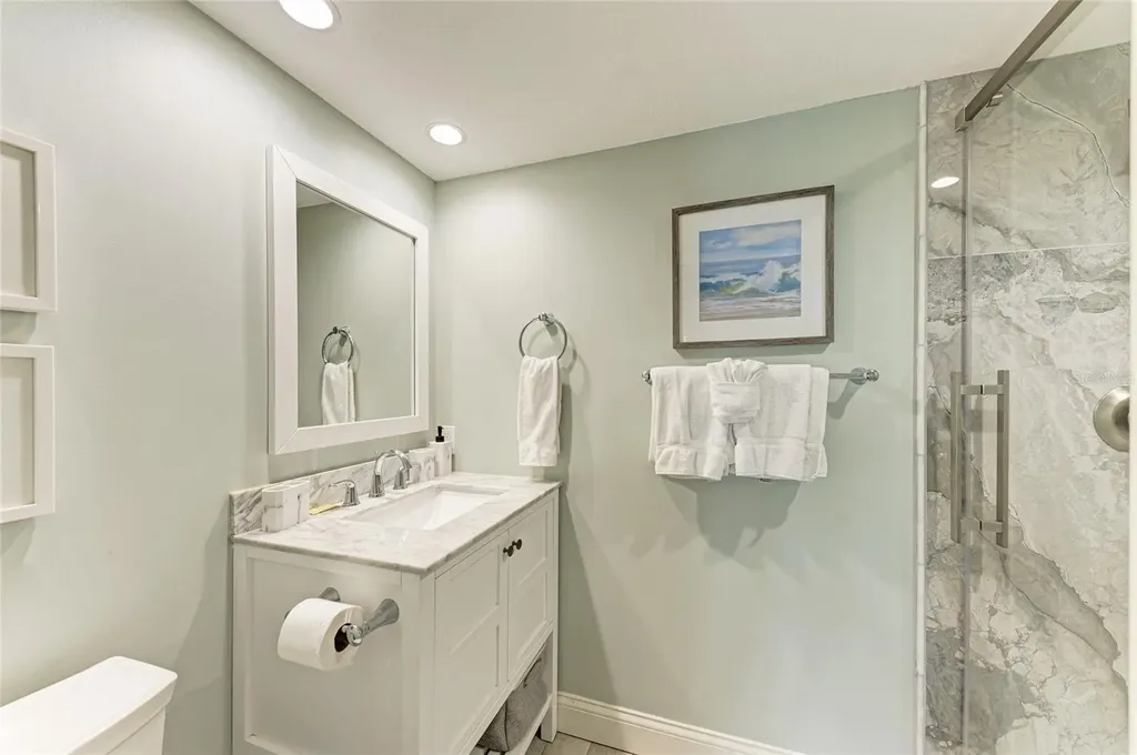 5125 Gulf Of Mexico Drive Longboat Key FL 34228