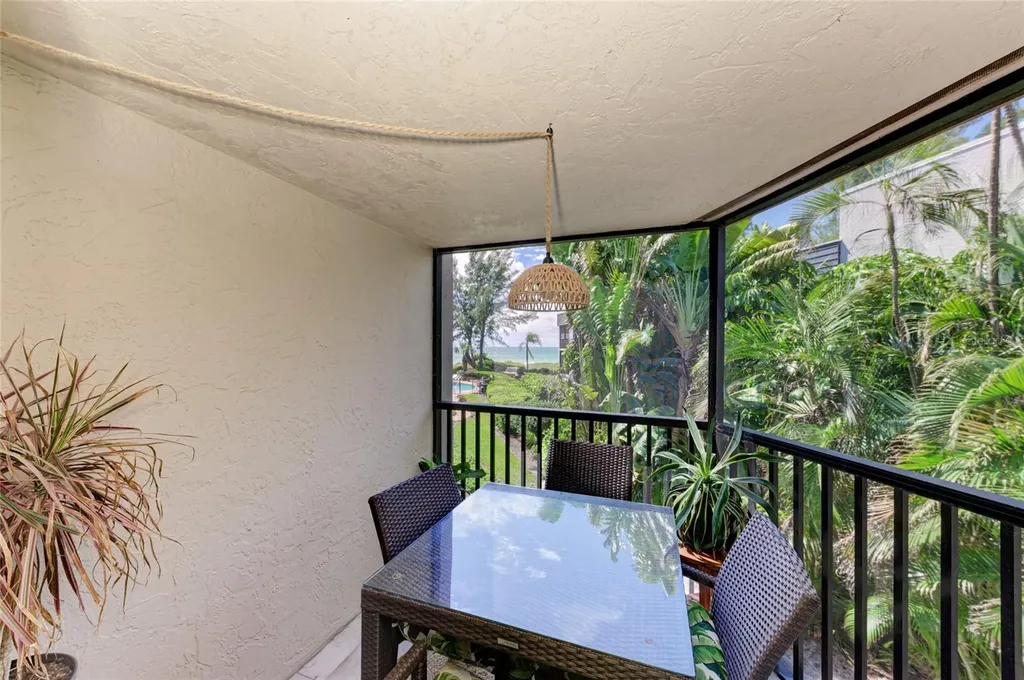 5125 Gulf Of Mexico Drive Longboat Key FL 34228