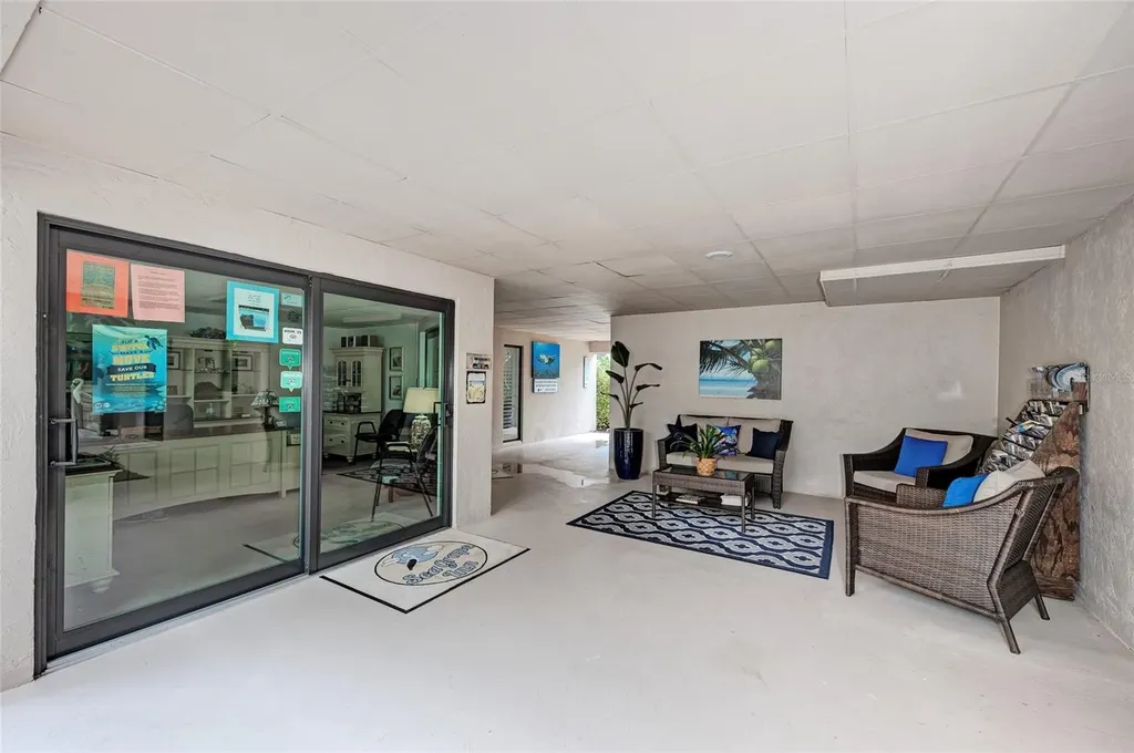 5125 Gulf Of Mexico Drive Longboat Key FL 34228