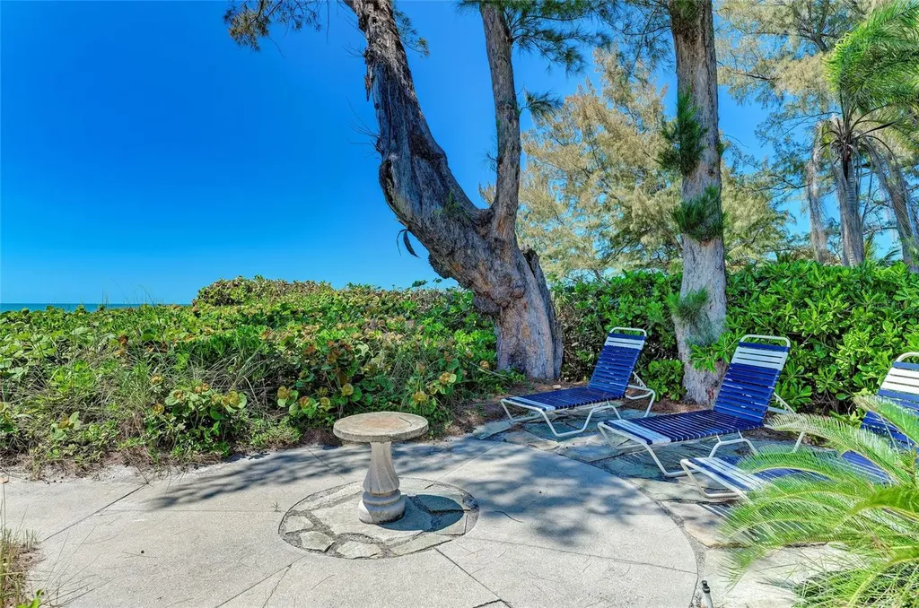 5125 Gulf Of Mexico Drive Longboat Key FL 34228
