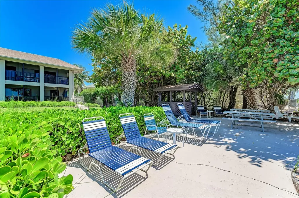 5125 Gulf Of Mexico Drive Longboat Key FL 34228