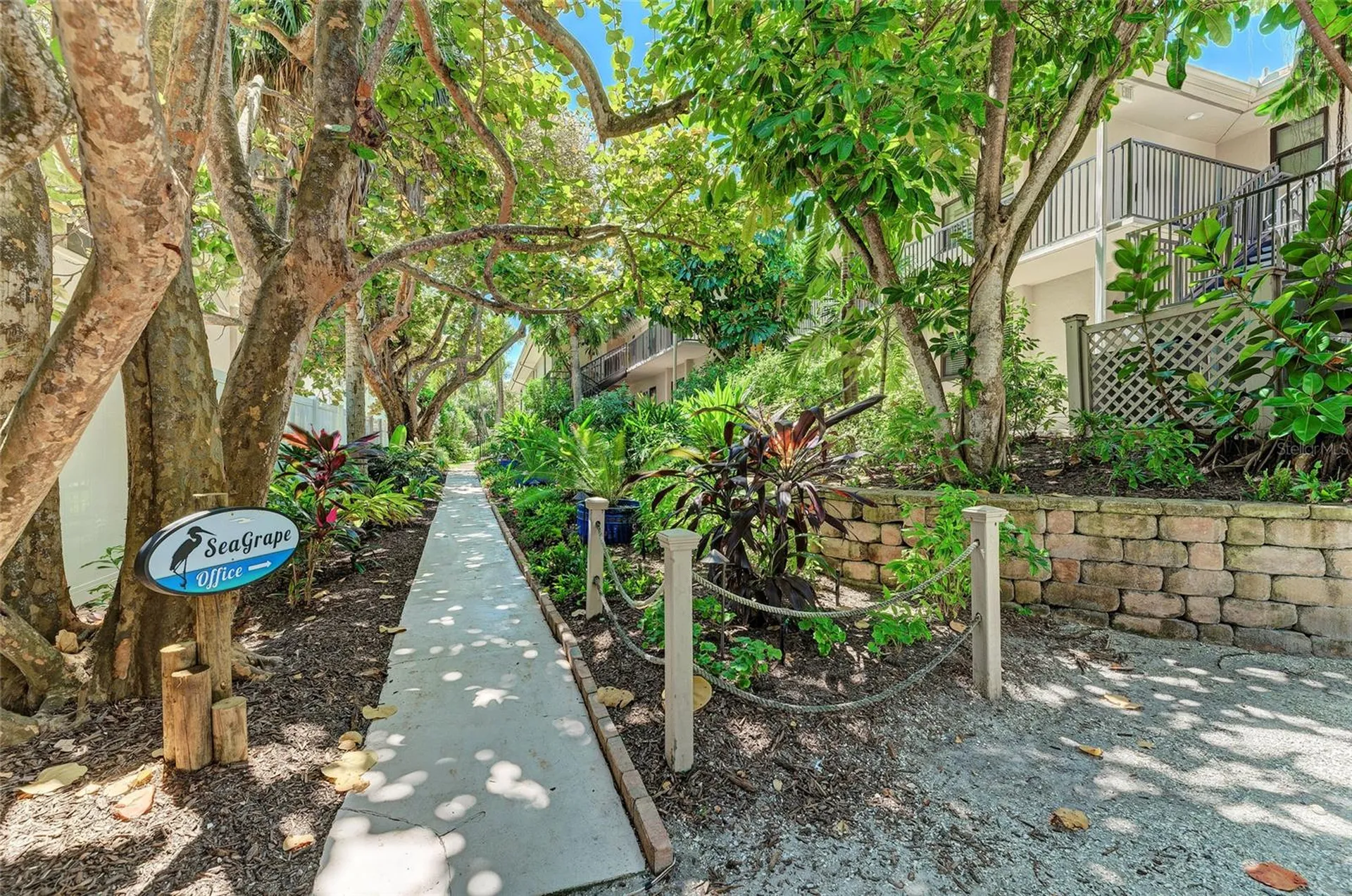 5125 Gulf Of Mexico Drive Longboat Key FL 34228