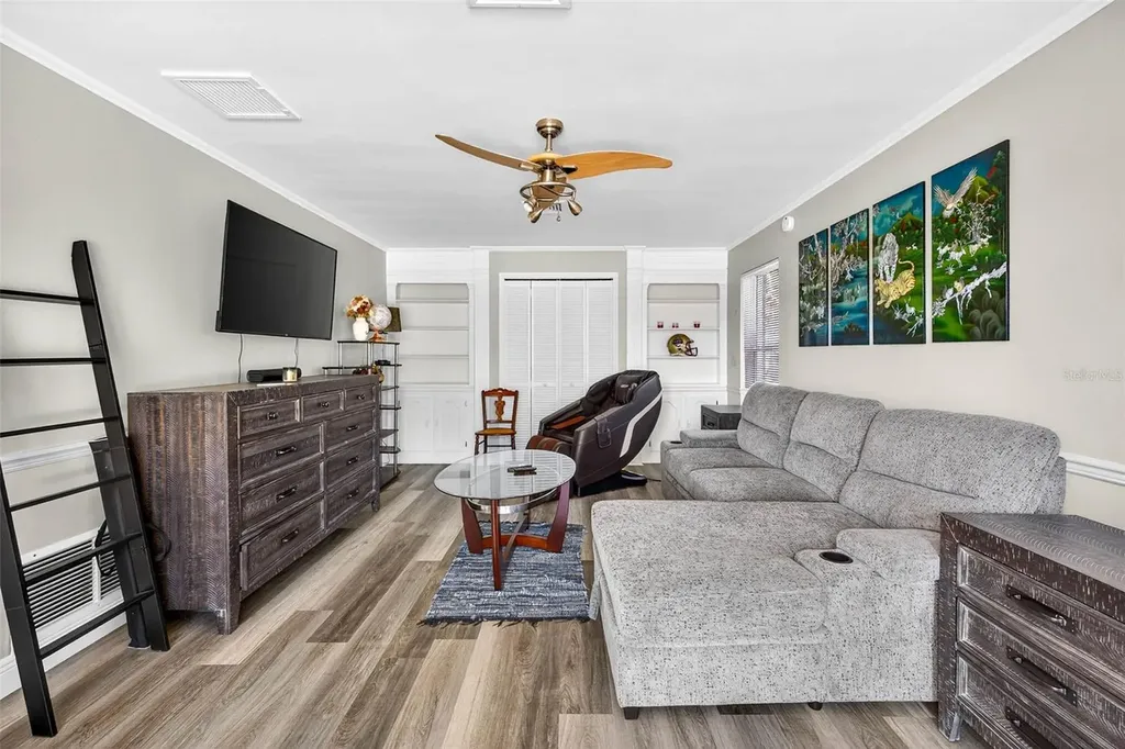 13589 101st Terrace Seminole FL 33776