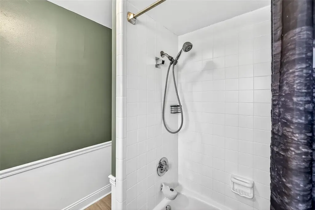 13589 101st Terrace Seminole FL 33776