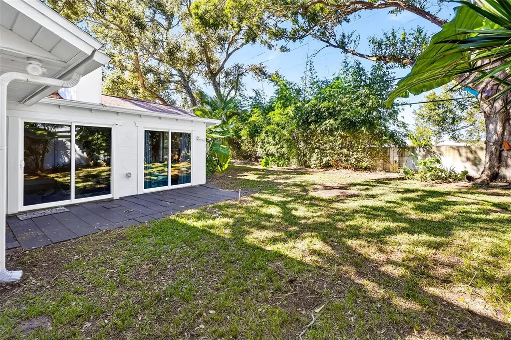 13589 101st Terrace Seminole FL 33776