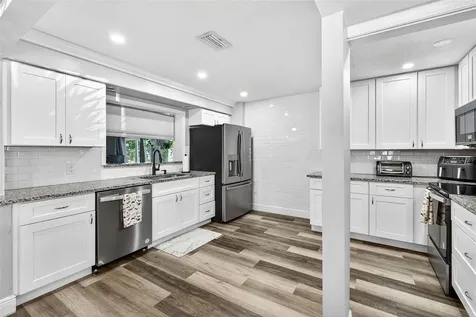 13589 101st Terrace Seminole FL 33776