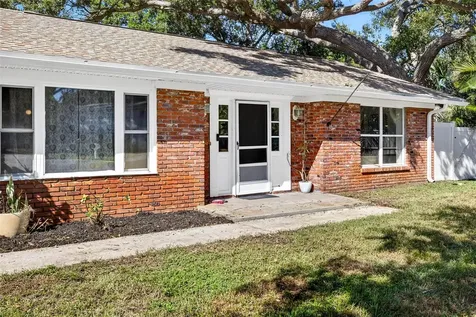 13589 101st Terrace Seminole FL 33776