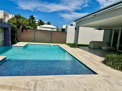 2903 Urb. Ocean Forest Rio Grande PR 00745