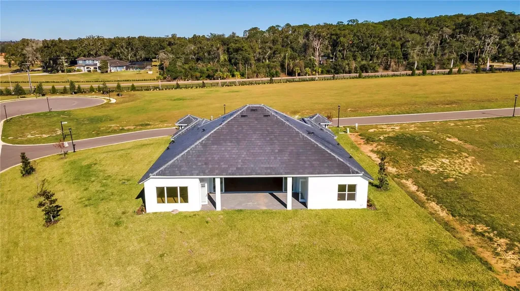 35588 Farmview Road Dade City FL 33525