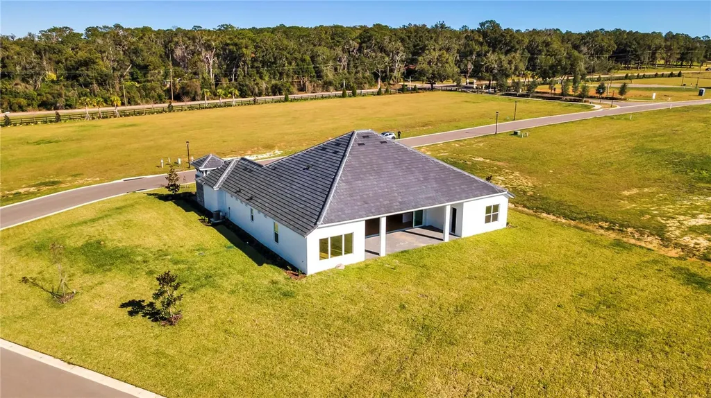 35588 Farmview Road Dade City FL 33525