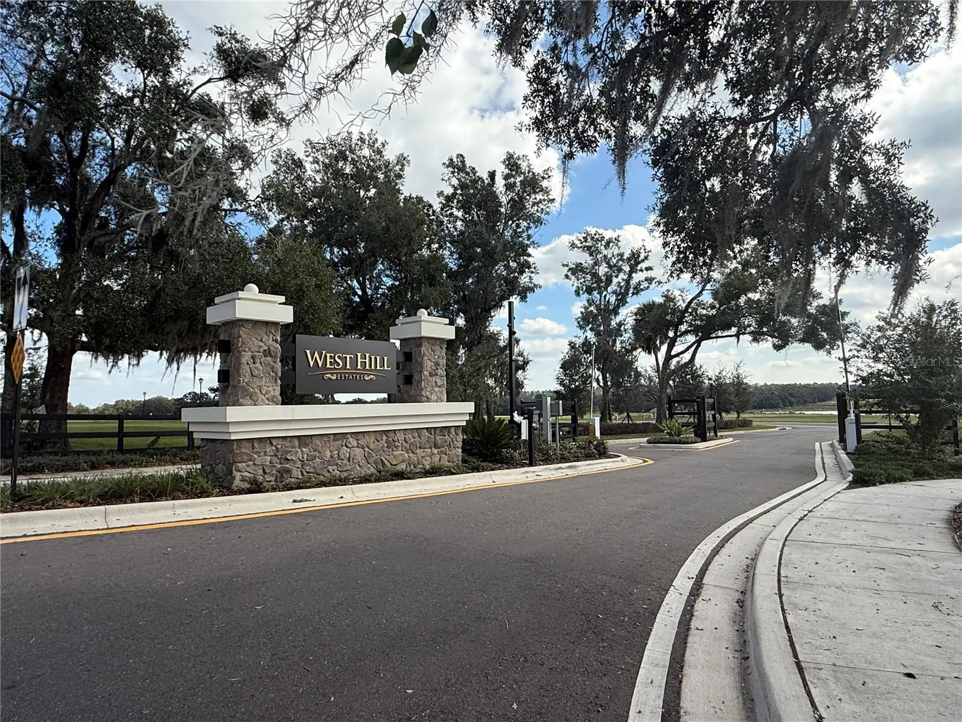35588 Farmview Road Dade City FL 33525
