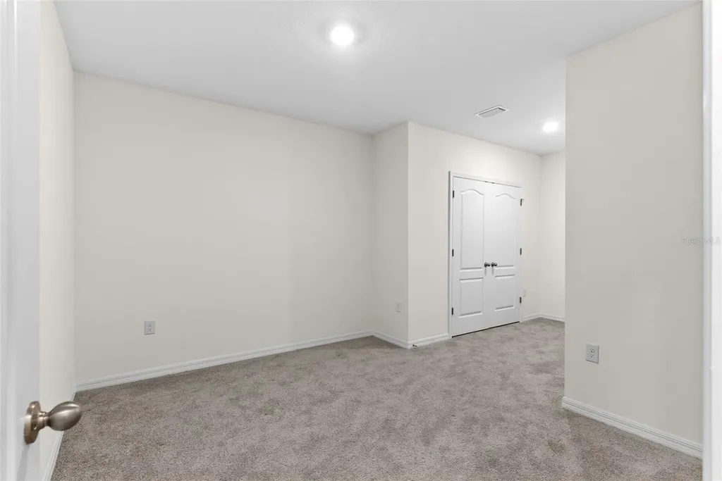 1198 Lido Drive Howey In The Hills FL 34737