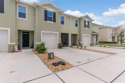 1198 Lido Drive Howey In The Hills FL 34737