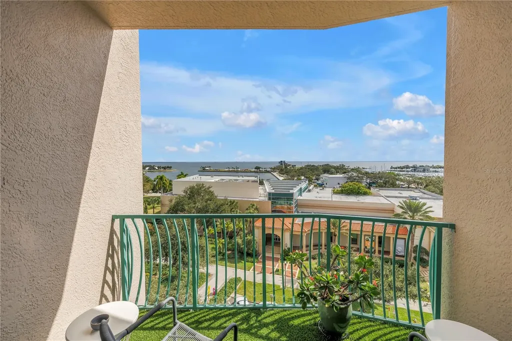 288 Beach Drive NE St Petersburg FL 33701
